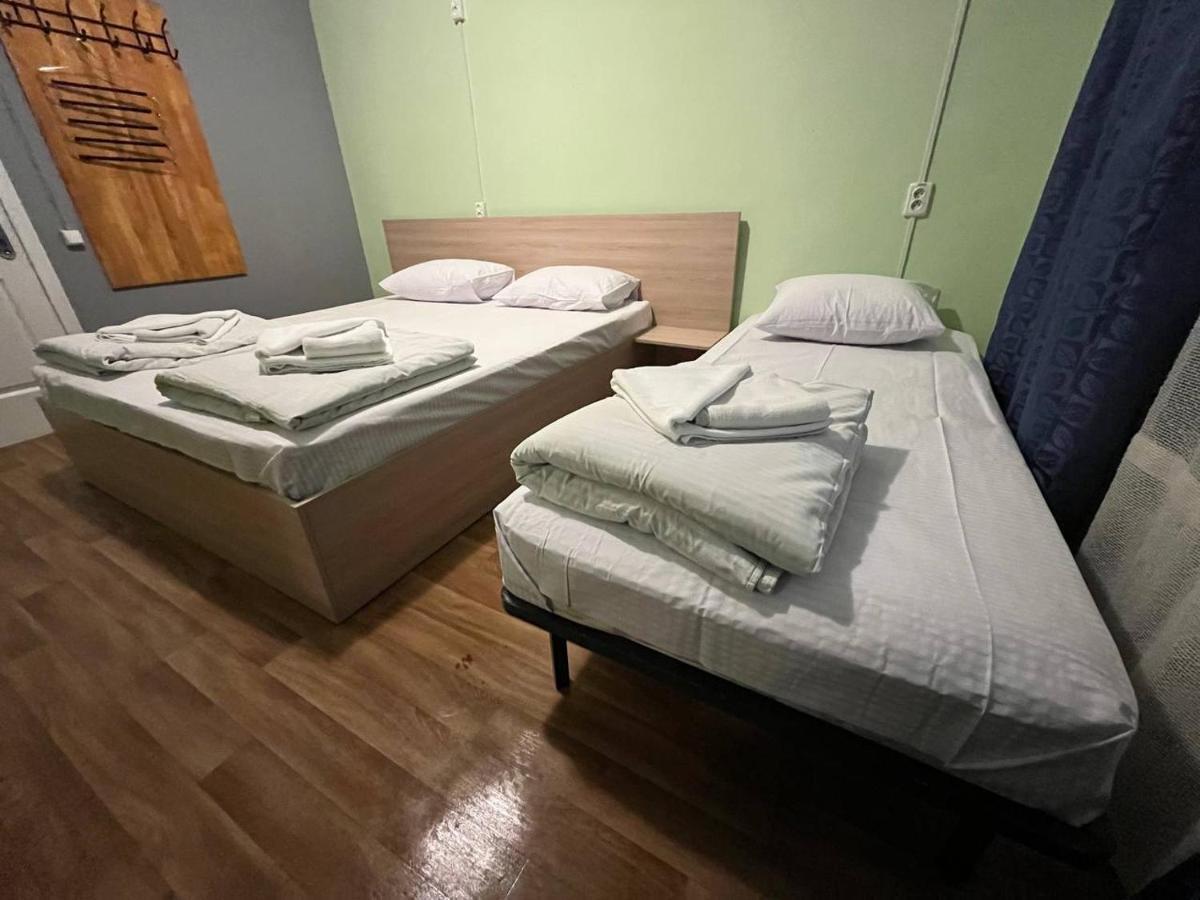 Fox Hostel Kiev Extérieur photo