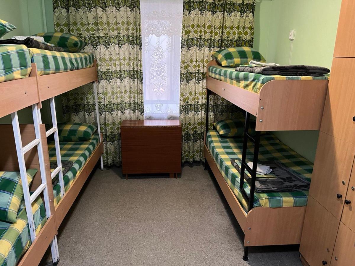 Fox Hostel Kiev Extérieur photo